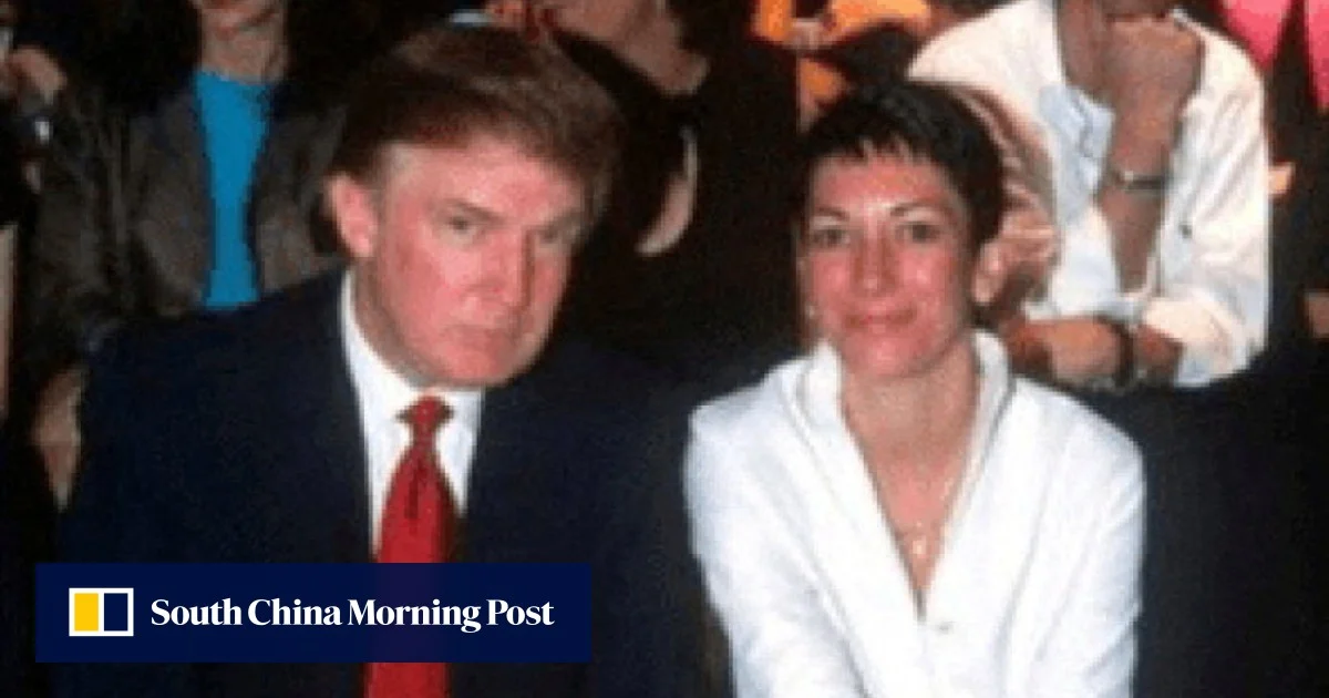 Файл разкрива по-чести полети на Тръмп с самолета на Епщайн