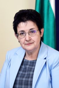 Вицепремиерът Людмила Петкова поздравява ромската общност по случай ромската Нова година