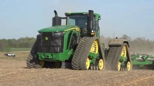 Това най-големият трактор John Deere за всички времена